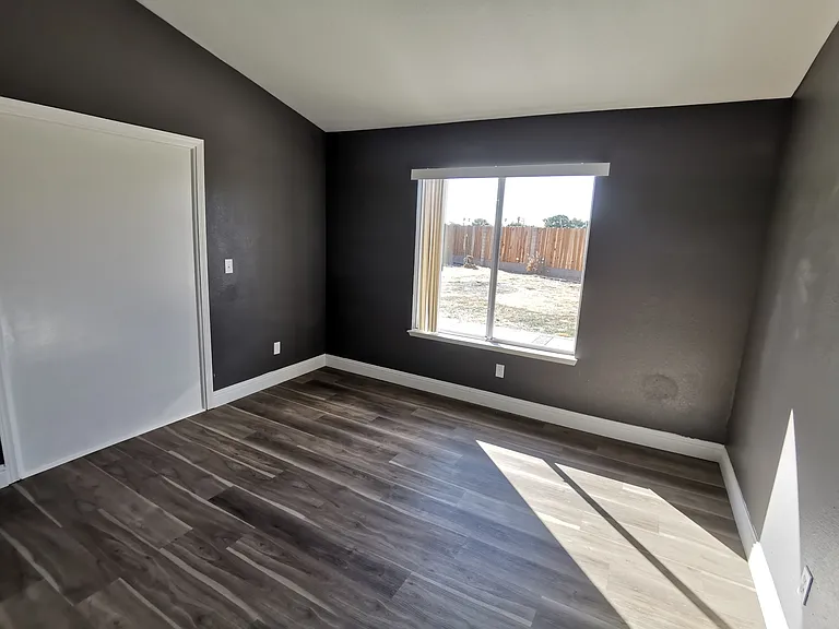 881 W Mount Diablo Ave — Photo 10