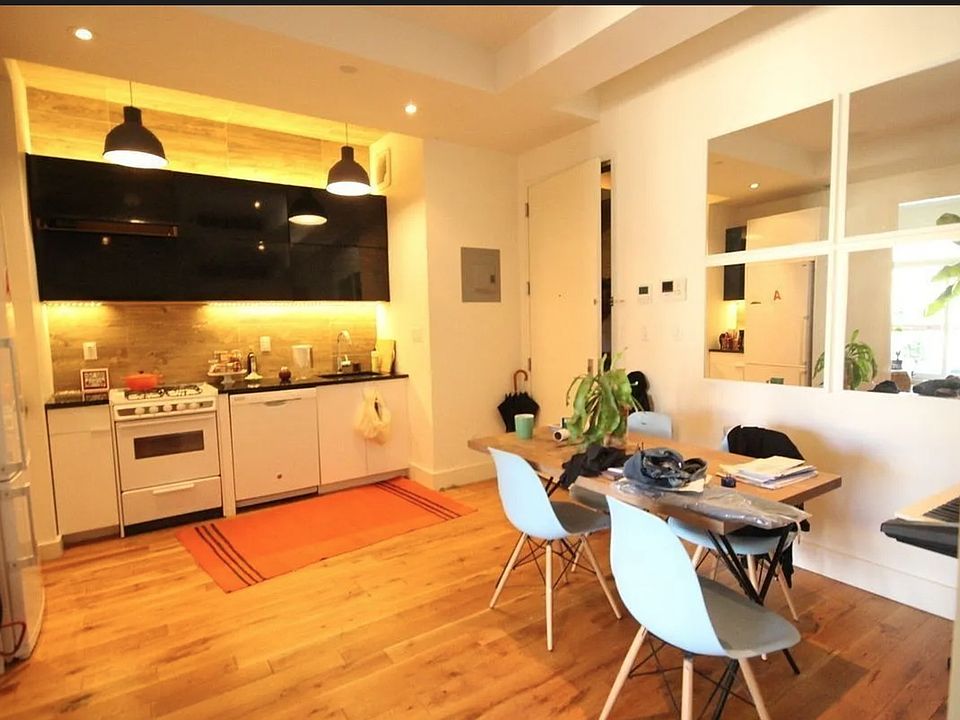 1st image of 105 Leonard St APT 5F