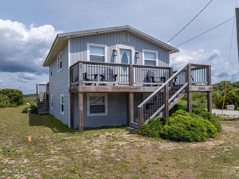 2999 Island Dr — Photo 31