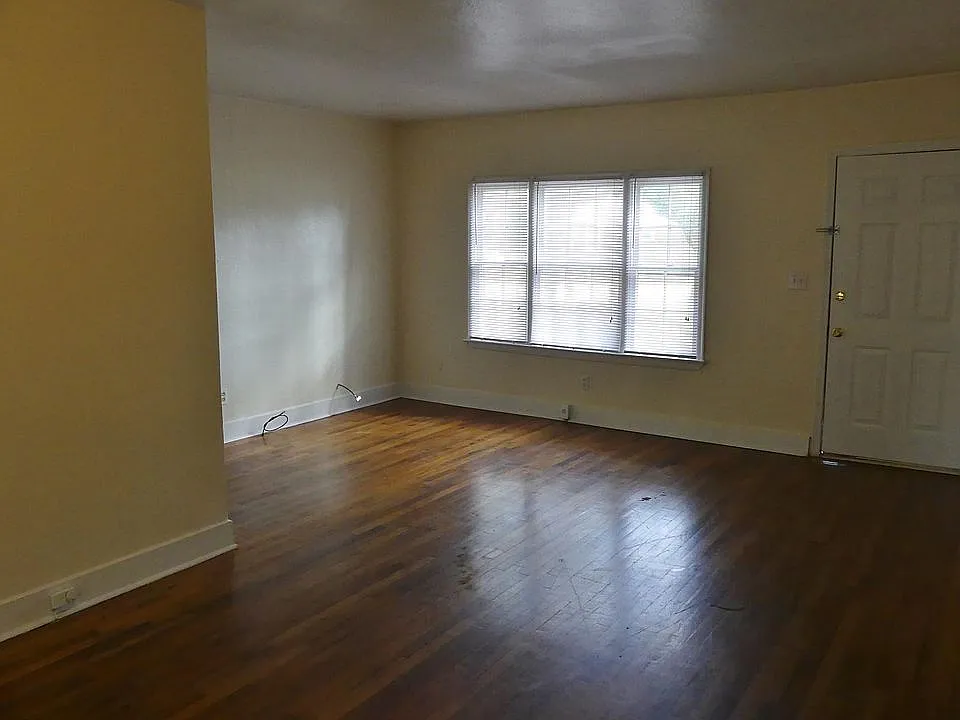 606 Palmetto Ave — Photo 2