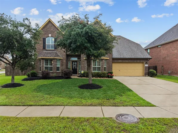 4224 Walnut Bend Dr, Friendswood, TX 77546