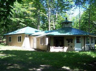 Sno Gun Bo Rd, Millersburg, MI 49759