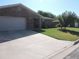 1504 Freedom St, Goldthwaite, TX 76844