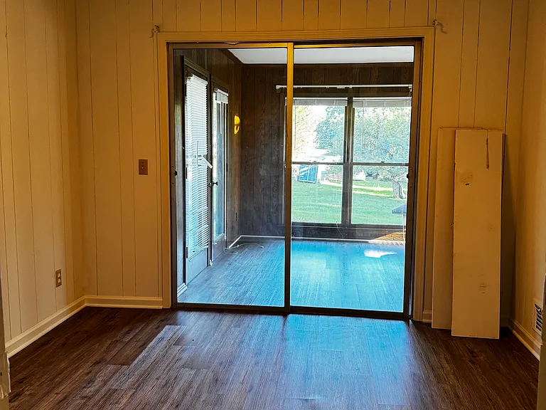 12610 Providence Rd — Photo 25