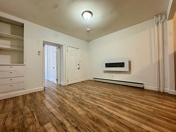 5th image of 134 N 7th Ave Floor 1