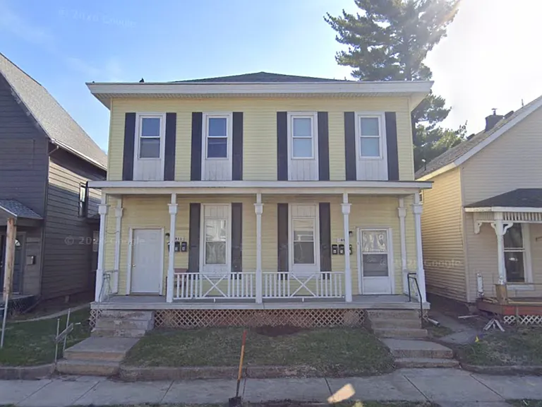 911 N 10th St #4 — Photo 2