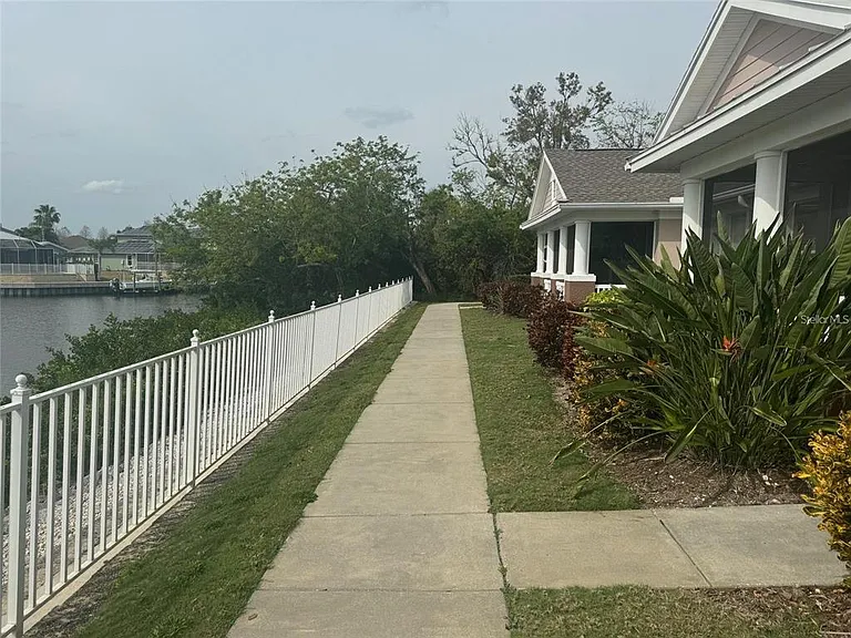 5714 Tides Pl — Photo 30