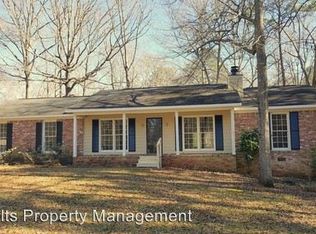 109 Timber Ridge Dr, Lagrange, GA 30240