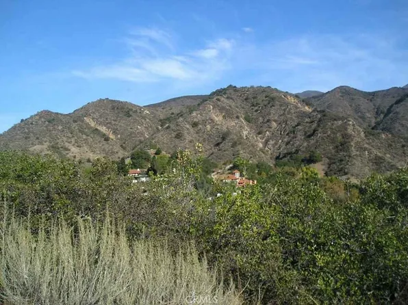 31 The Hafens Way, Trabuco Canyon, CA 92679
