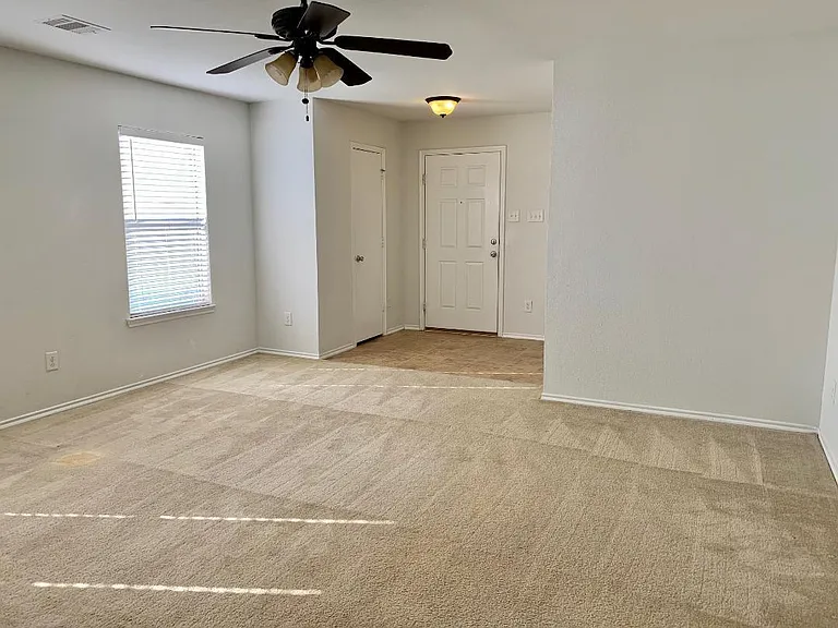 2902 Beacon Grove St — Photo 18
