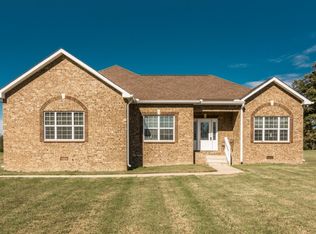 1009 Haley Brook Dr, Springfield, TN 37172