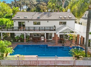 6421 E Bixby Hill Rd, Long Beach, CA 90815