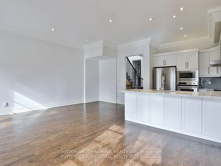 183 Douglas Ave — Photo 5