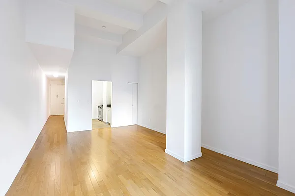 Rented by Compass | media 22