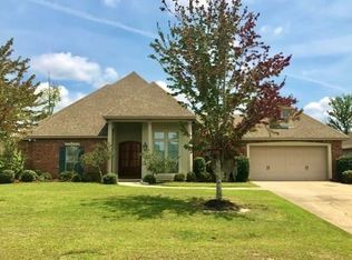 409 Place Street Michel, Covington, LA 70433