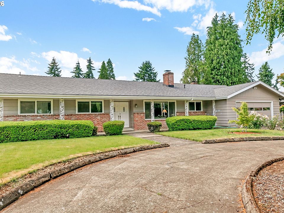 1st image of 1922 Springhill Dr