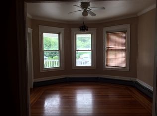 668 Killingly St, Johnston, RI 02919