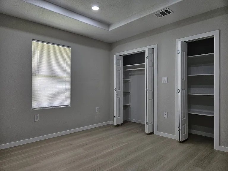 5403 Meadow Creek Ln — Photo 25
