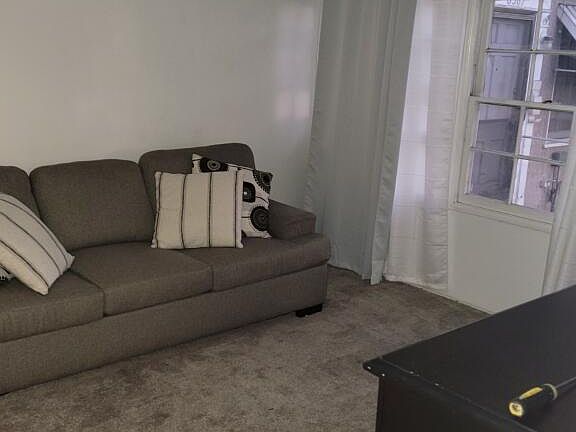 3rd image of 8585 Bennett Ave #8585