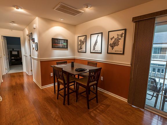 Space for kitchen table