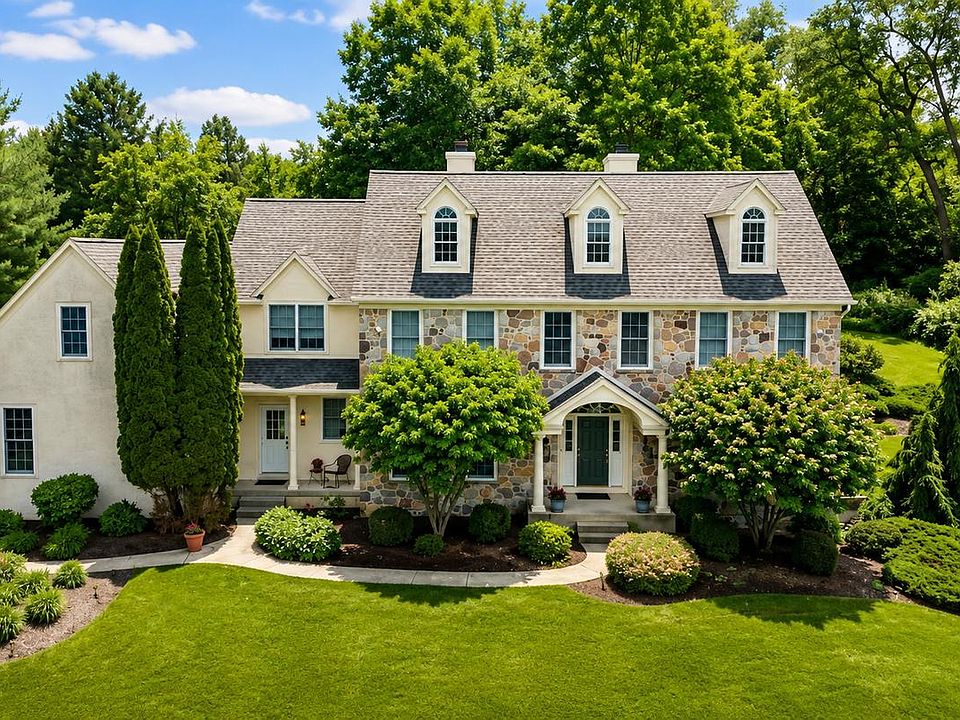 1st image of 5 Misty Meadow Dr