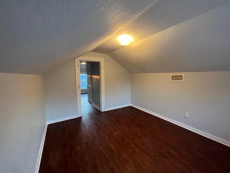 3413 Conway St — Photo 19