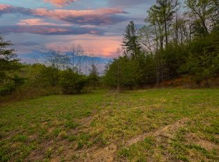 2 Old Vashti Rd, Taylorsville, NC 28681