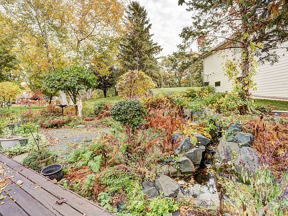 Landscape fountain area