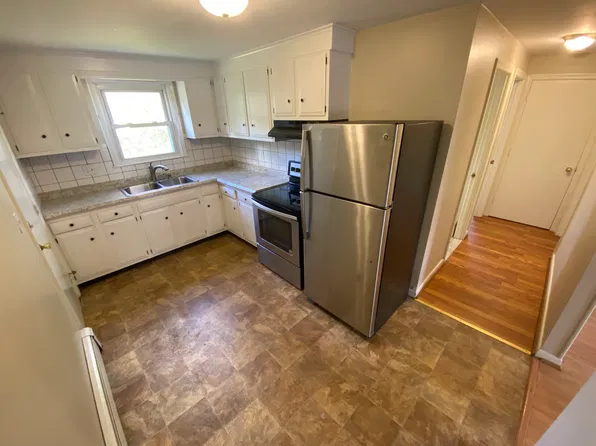 24 River St #D, North Attleboro, MA 02760