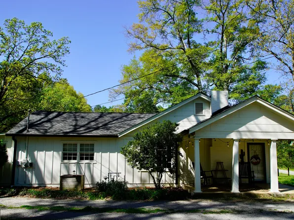 1024 Collard Valley Rd, Cedartown, GA 30125
