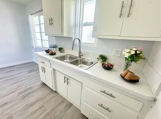 The Town House of Whittier, Whittier, CA 90602