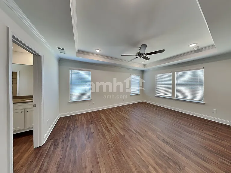 5252 Blue Mountain Dr — Photo 15