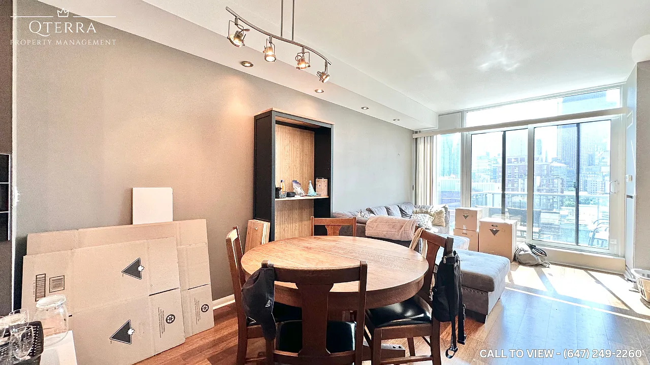 333 Adelaide St E #1223 photo 1