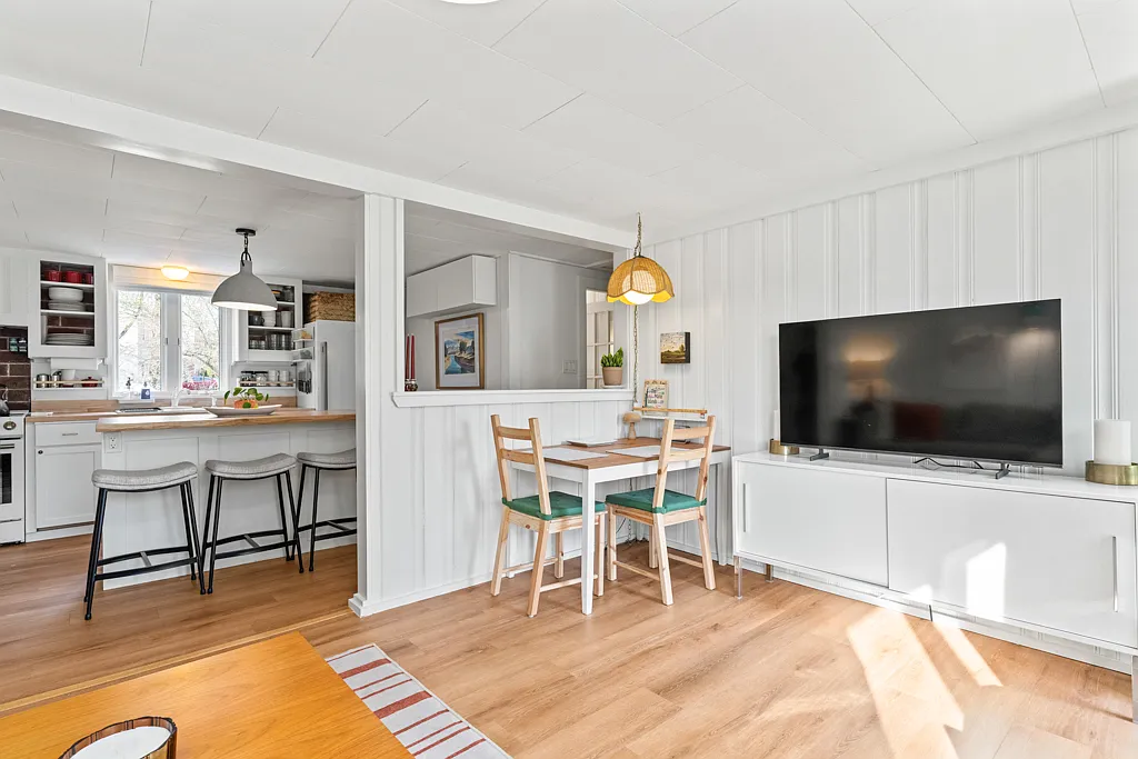 2 bed, 780 sqft, $2,500 — Photo 3