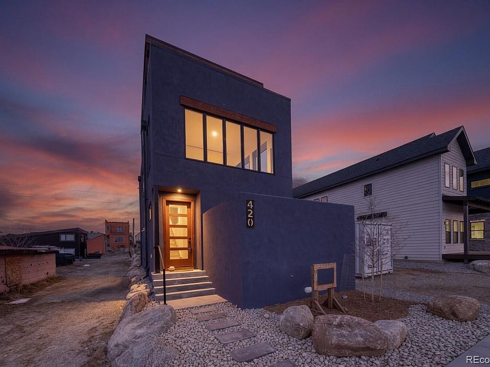 1st image of 420 Pinon Street