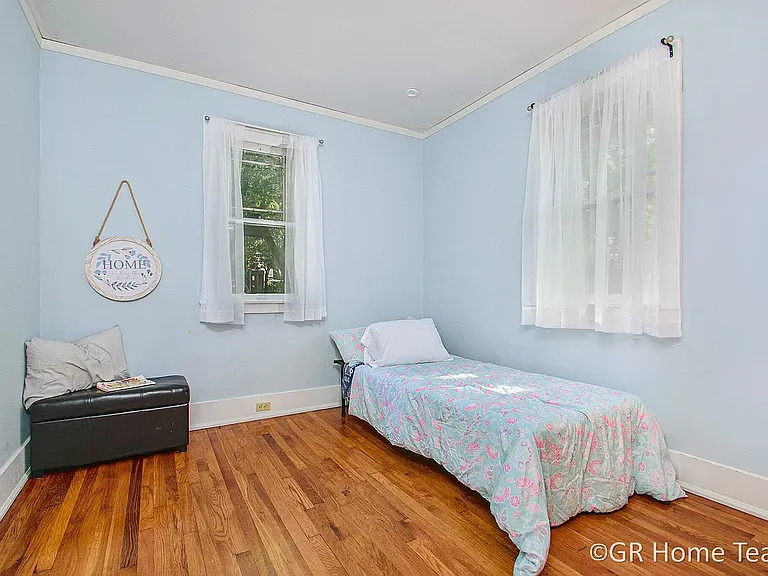910 Calvin Ave SE — Photo 27