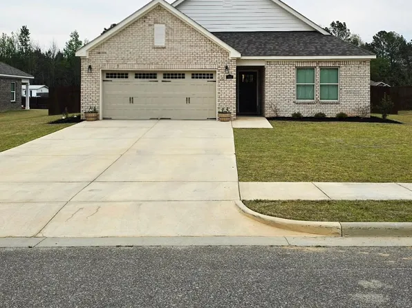 112 Kohn Dr, Millbrook, AL