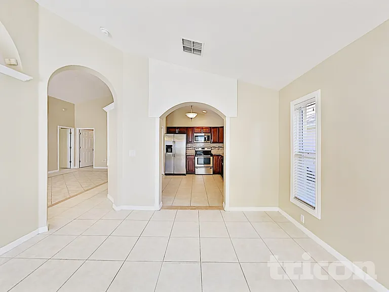 2517 Clareside Dr — Photo 33
