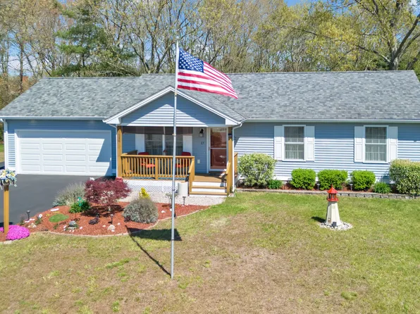 17 Brookside Drive, Plainfield, CT 06374