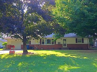 60173 S Fir Rd, Mishawaka, IN 46544