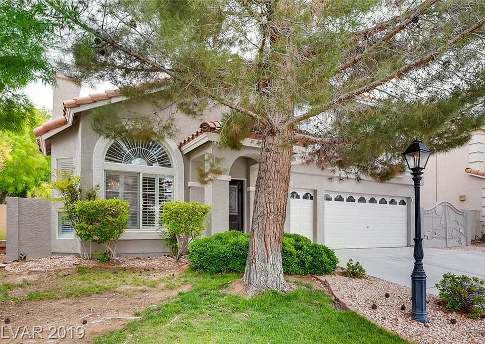 1st image of 8225 Fawn Heather Ct