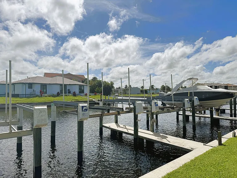 1400 Mineo Dr #10-B — Photo 30