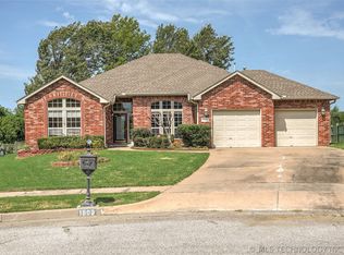 1809 W Lincoln St, Broken Arrow, OK 74012