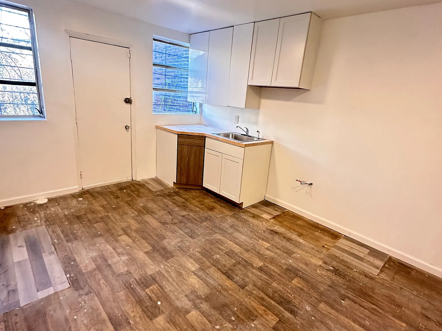 5023 Walnut St — Photo 1