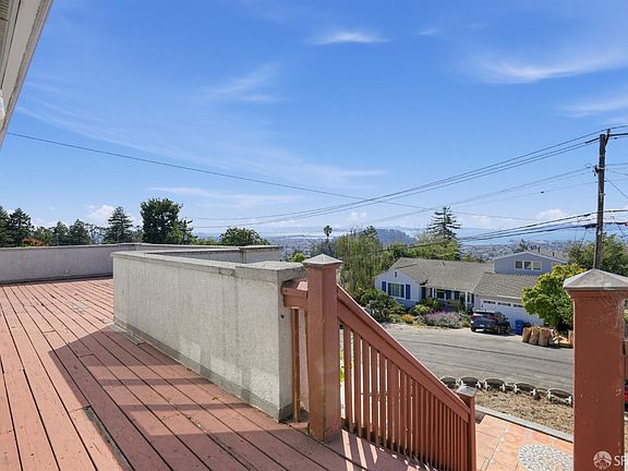 2nd image of 39 Anson Way