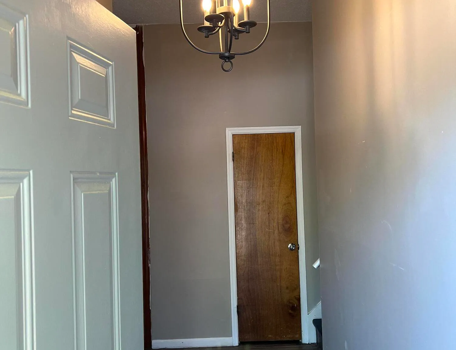 3 bed, 2.0 bath, 1377 sqft, $1,425 — Photo 3
