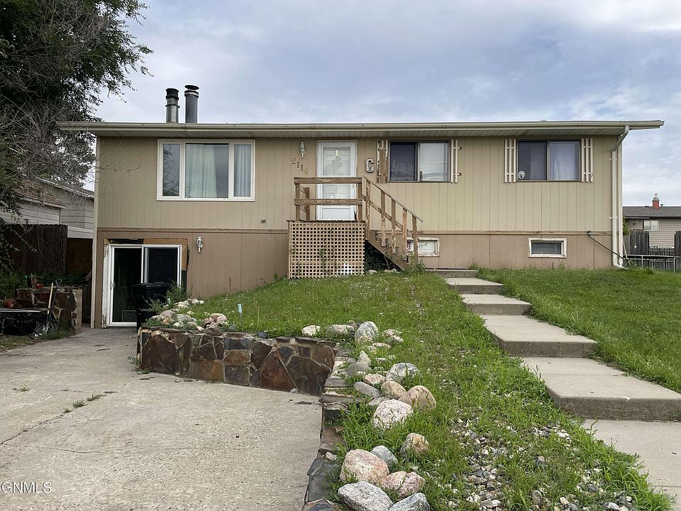 1st image of 2114 8th Ave E