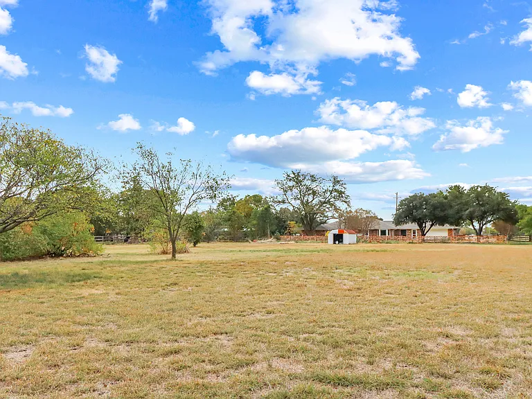 5101 E Parker Rd — Photo 35