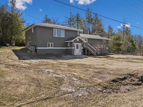 3rd image of 1314 Winhara Rd