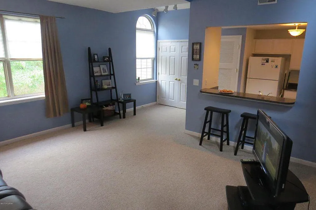 13500 Prospect Glen Way — Photo 2